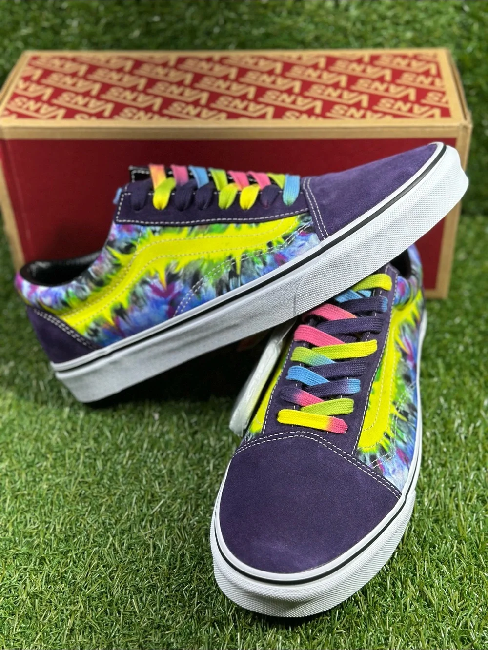 Vans Old Skool Purple Suede Tie-Dye Neon Yellow Stripe Men’s 10.5, 11 , VN038G1V